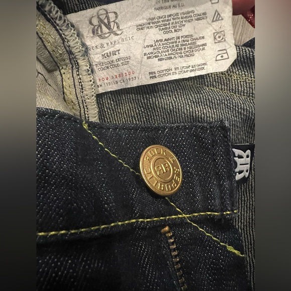 Rock and Republic Kurt Flare Jeans, Size 25 - Picture 10 of 11